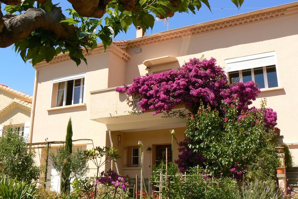 L' Escale Tranquille Bed & Breakfast Sete Exterior photo